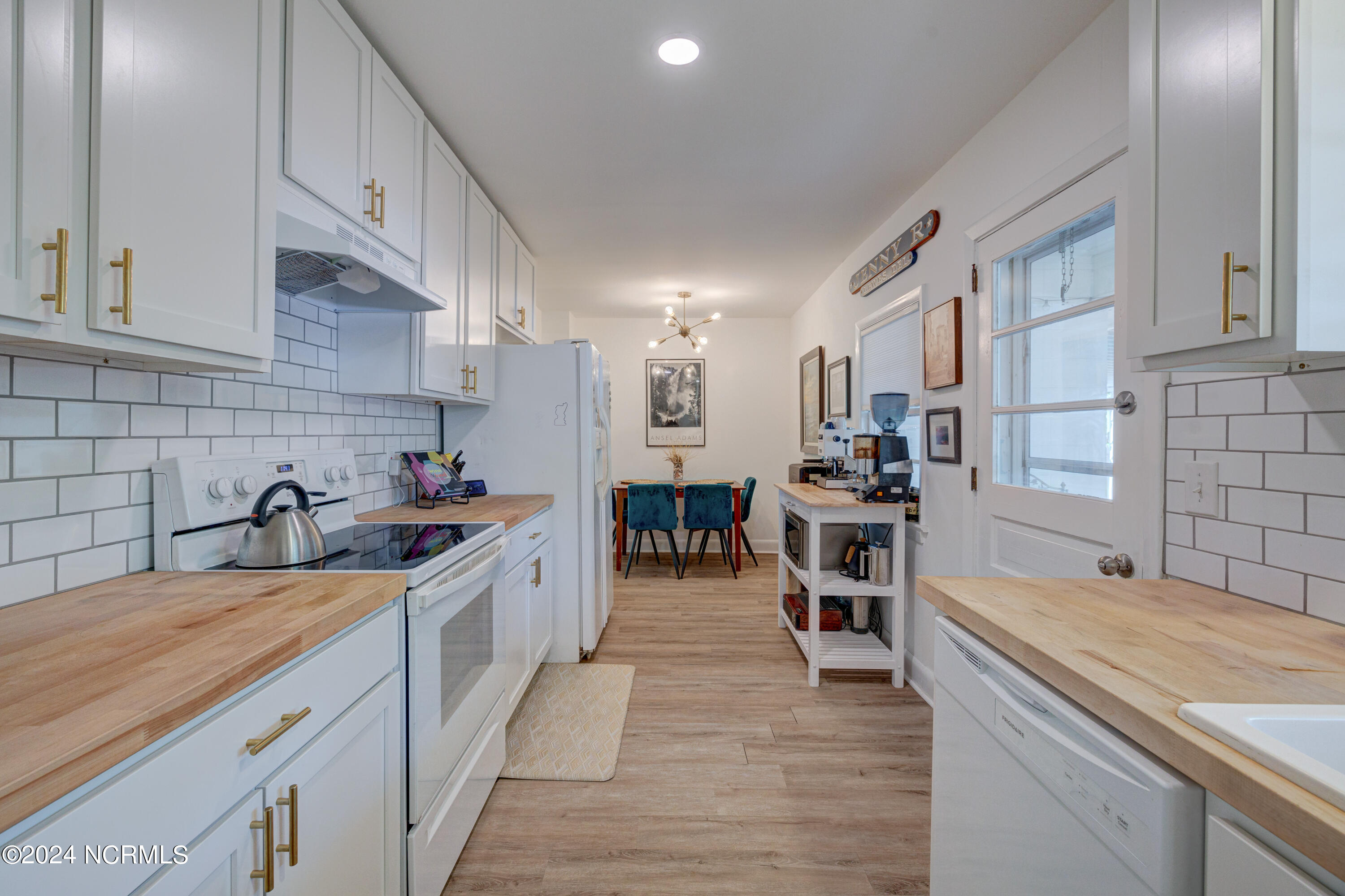 903 S 7th Street