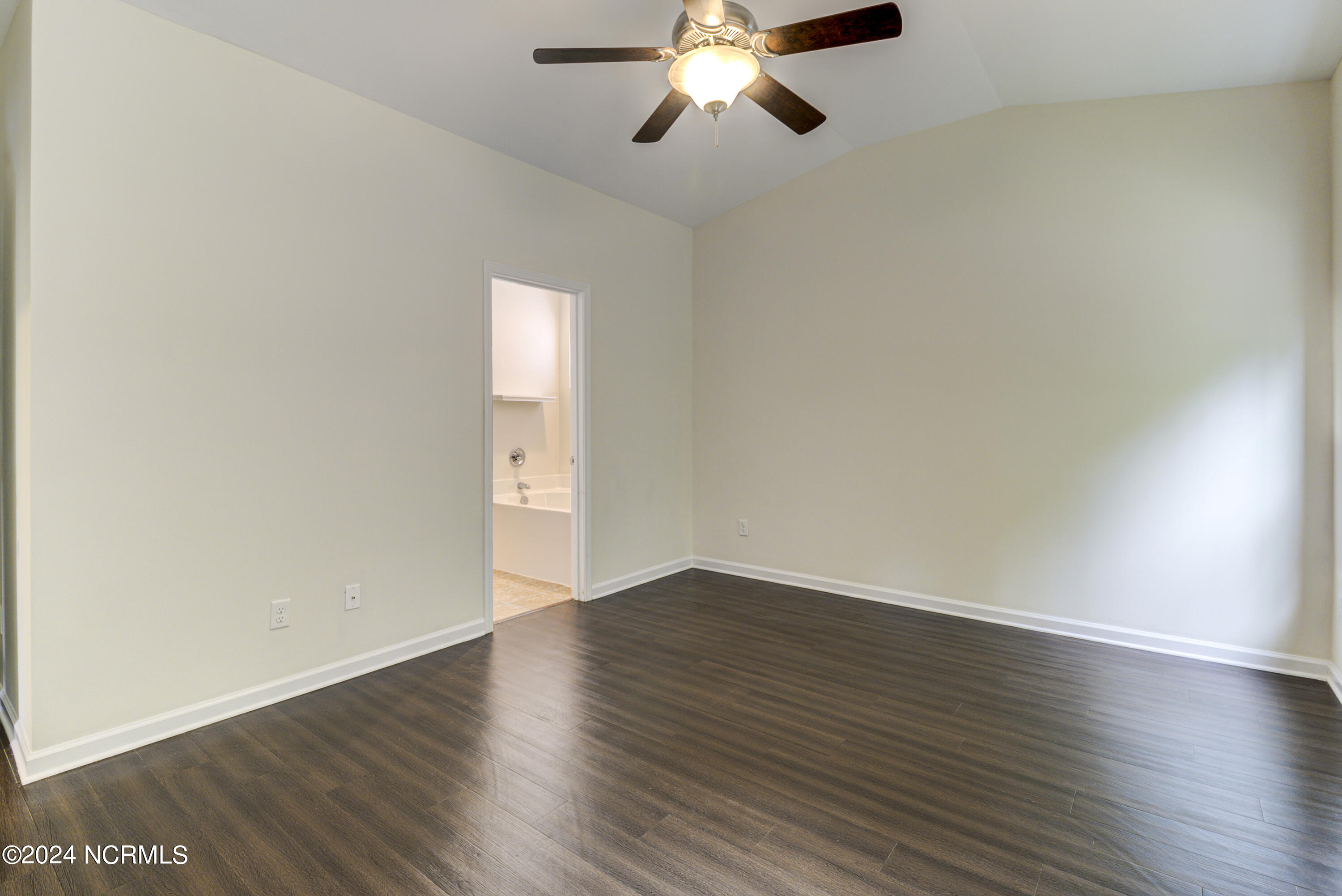 2248 Cottagefield Lane