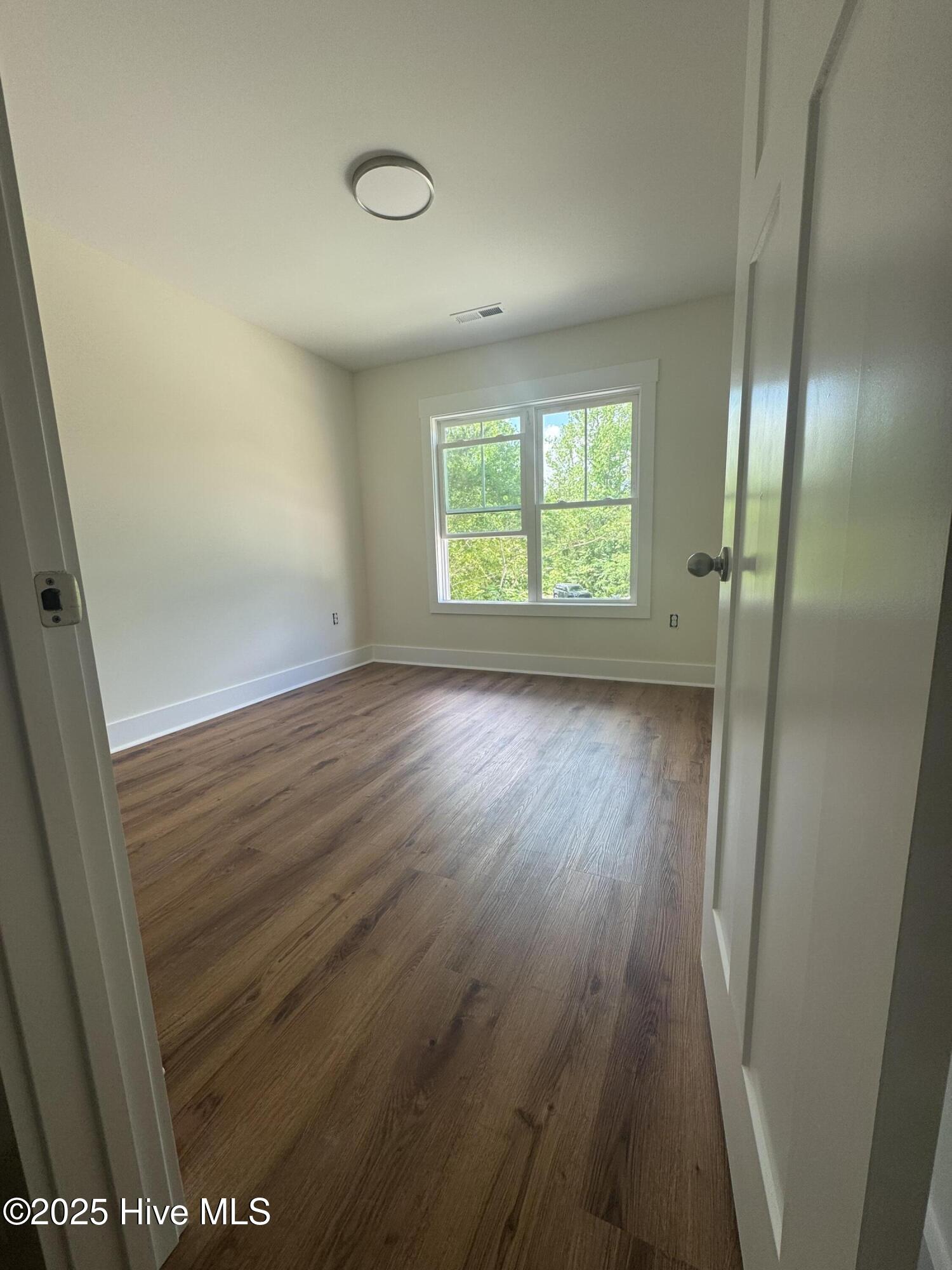 417 Timberwind Lane SE