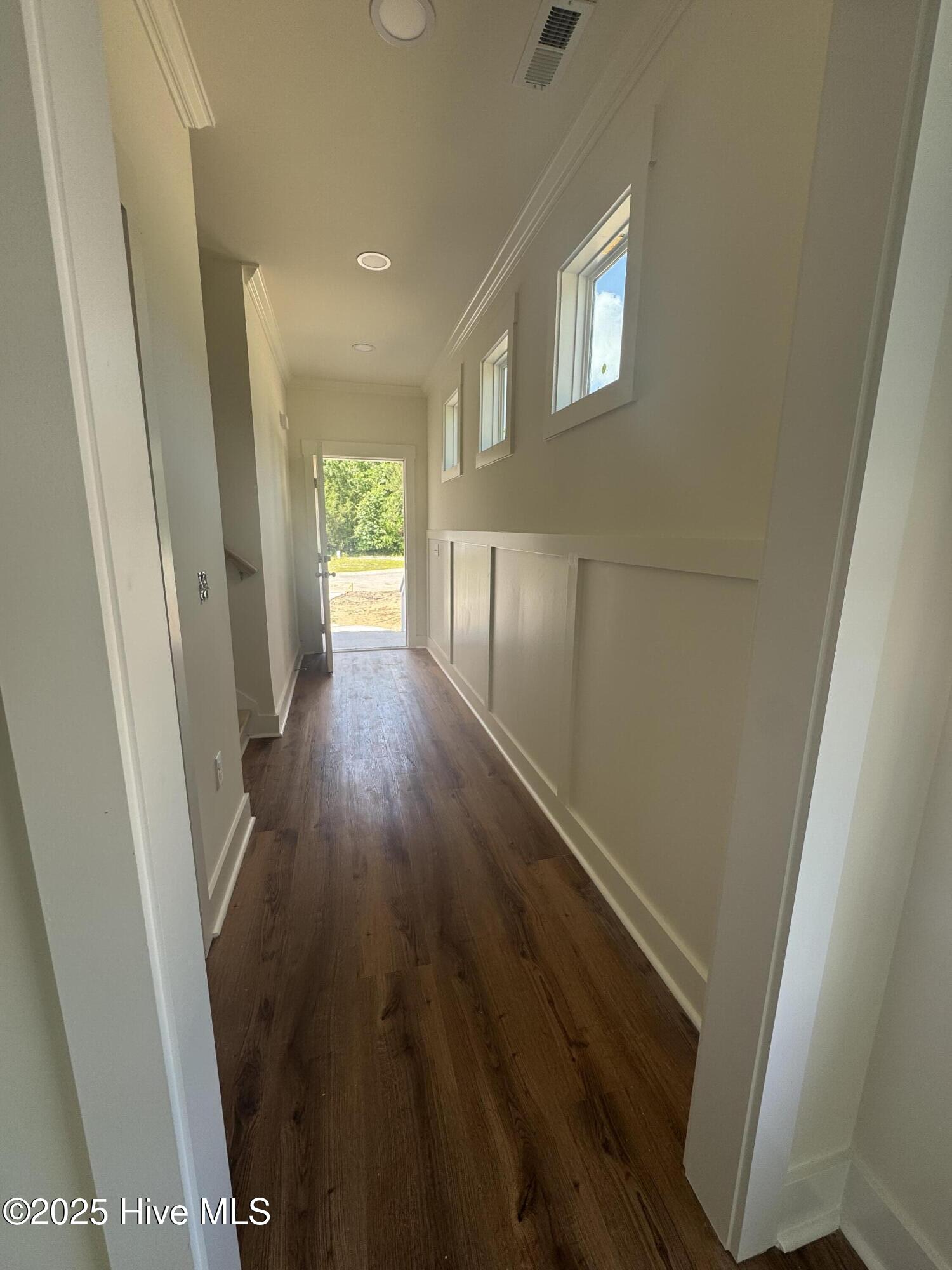 417 Timberwind Lane SE