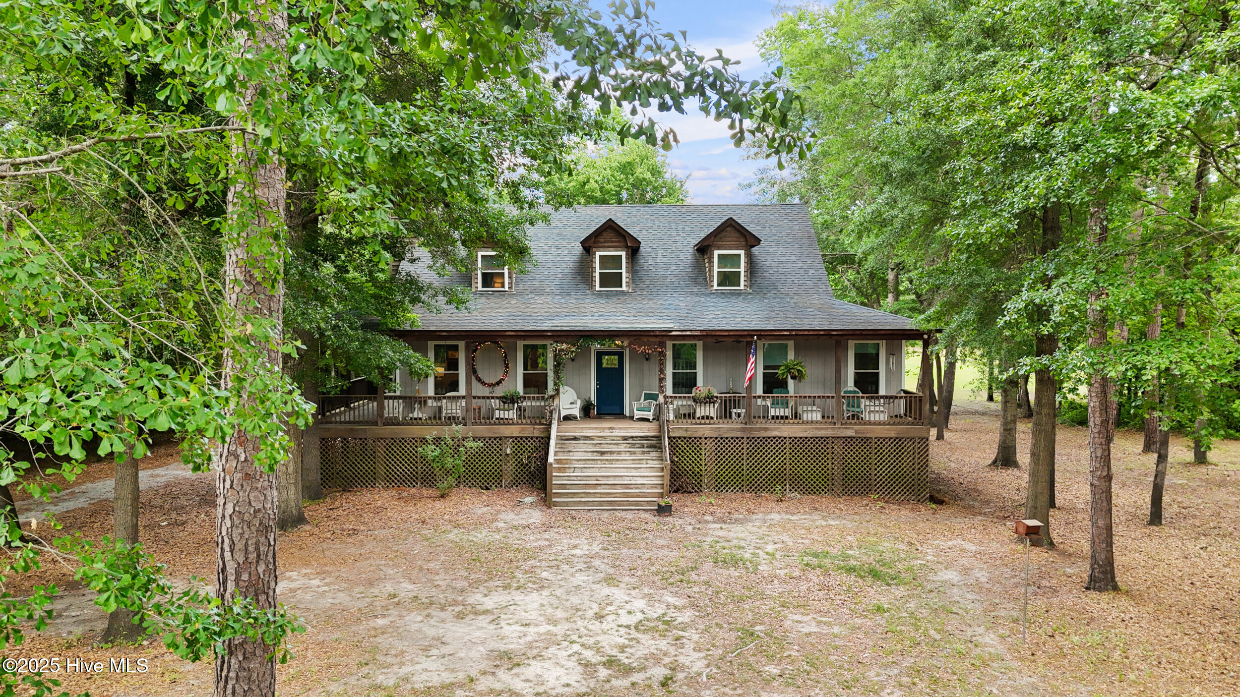 901 Riverview Drive
