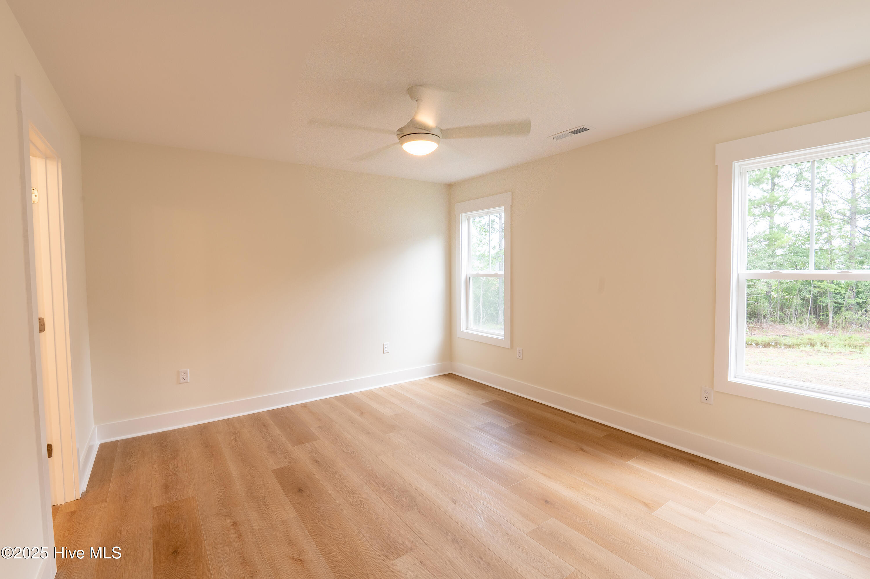 416 Timberwind Lane SE