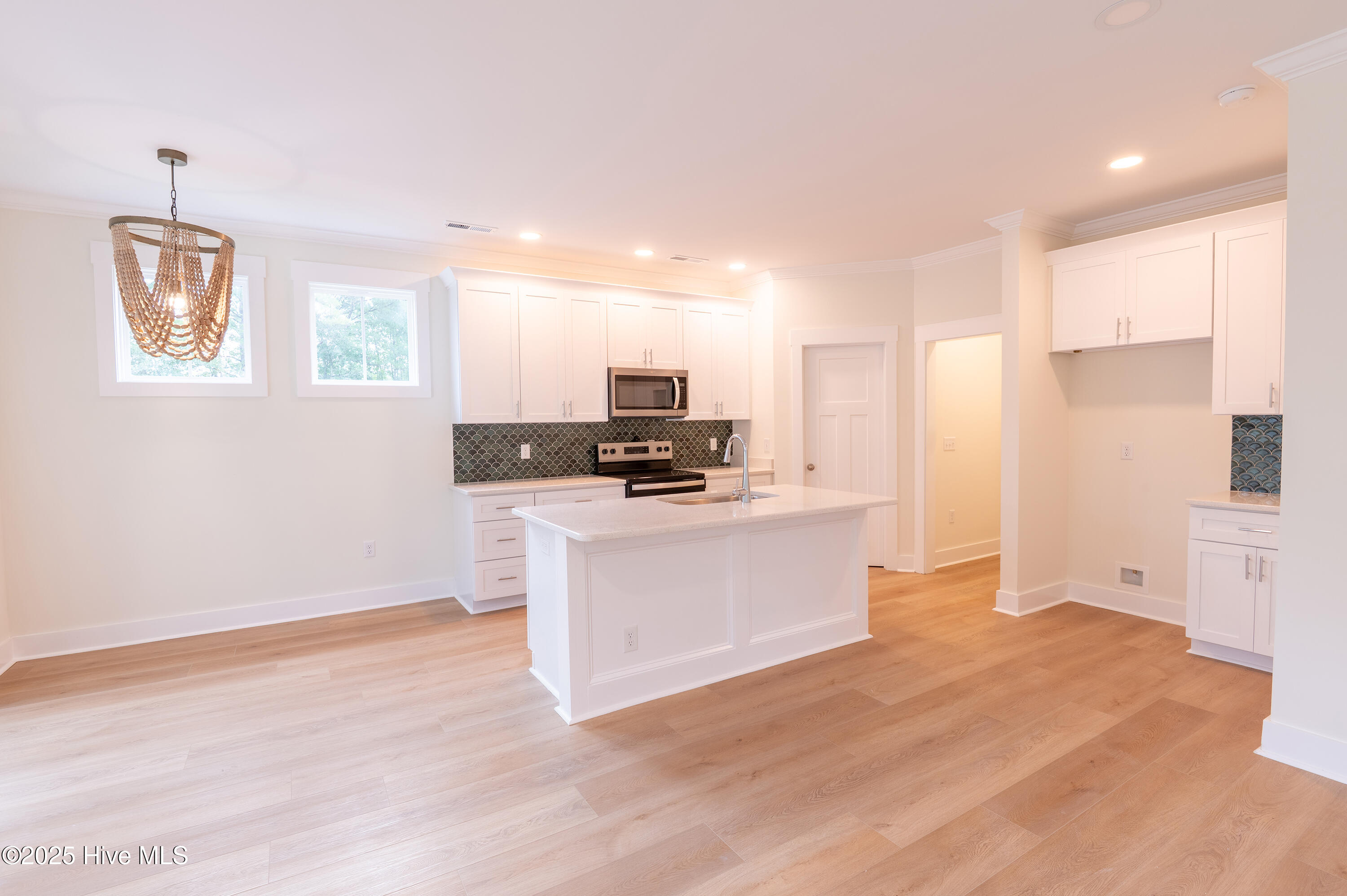 416 Timberwind Lane SE