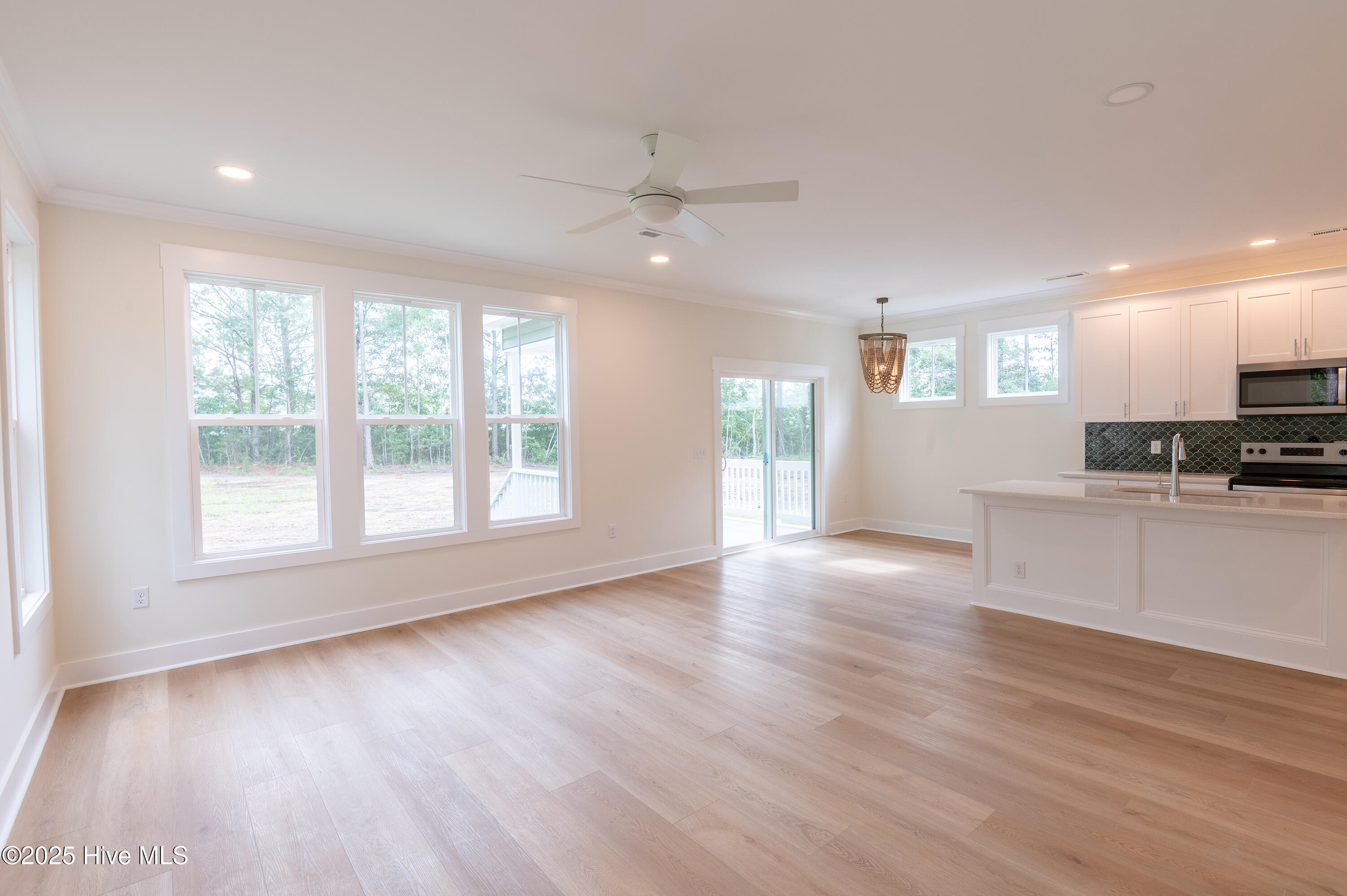 416 Timberwind Lane SE