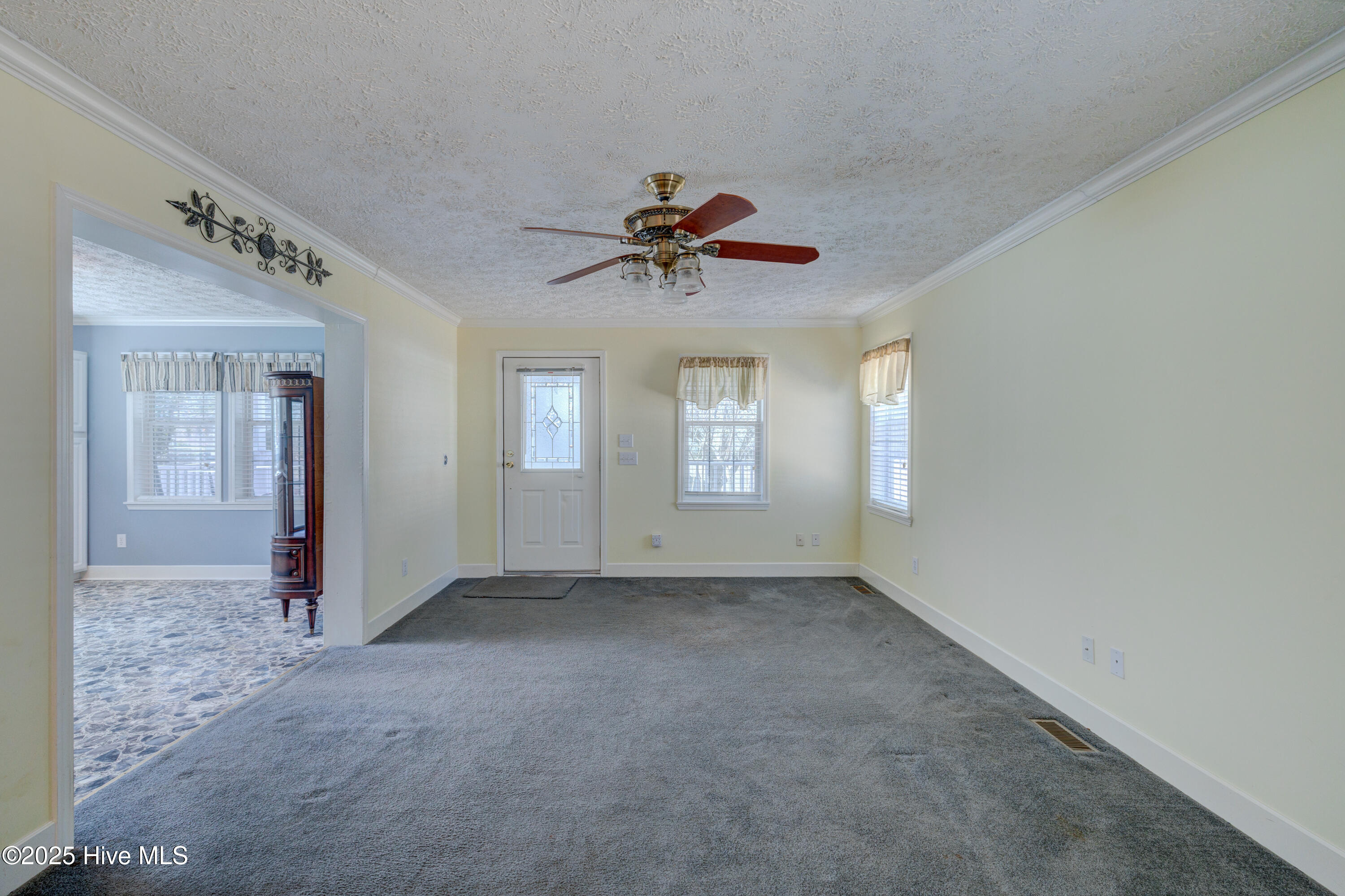 4 Chris Drive