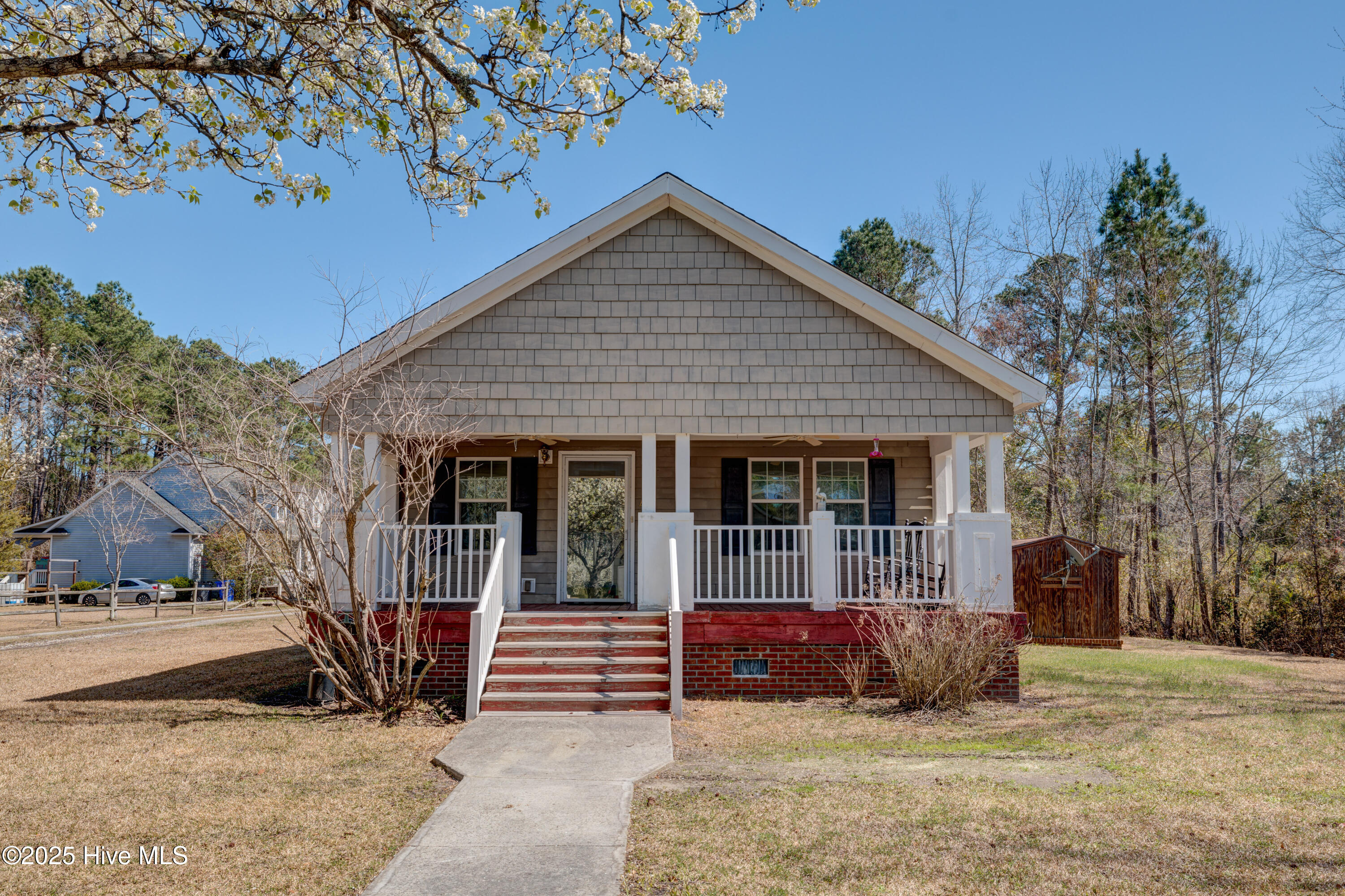 4 Chris Drive