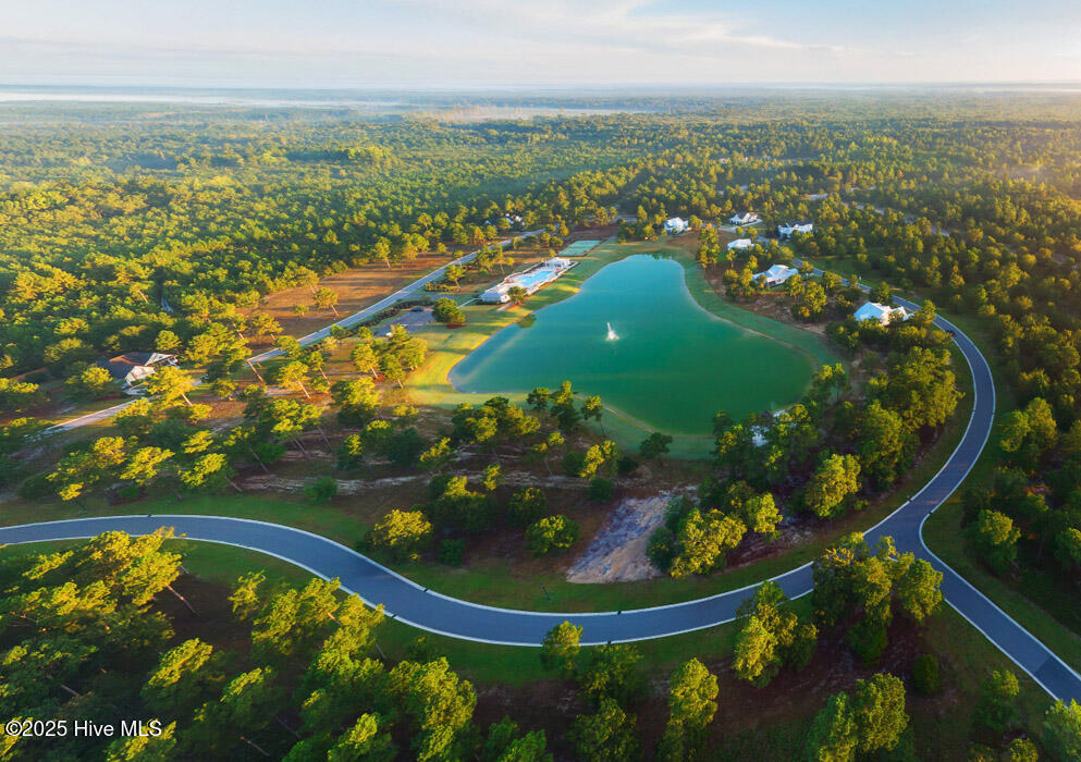 9368 Orange Manor Court NE