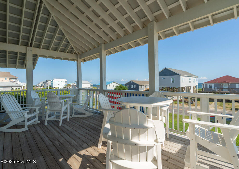 9368 Orange Manor Court NE