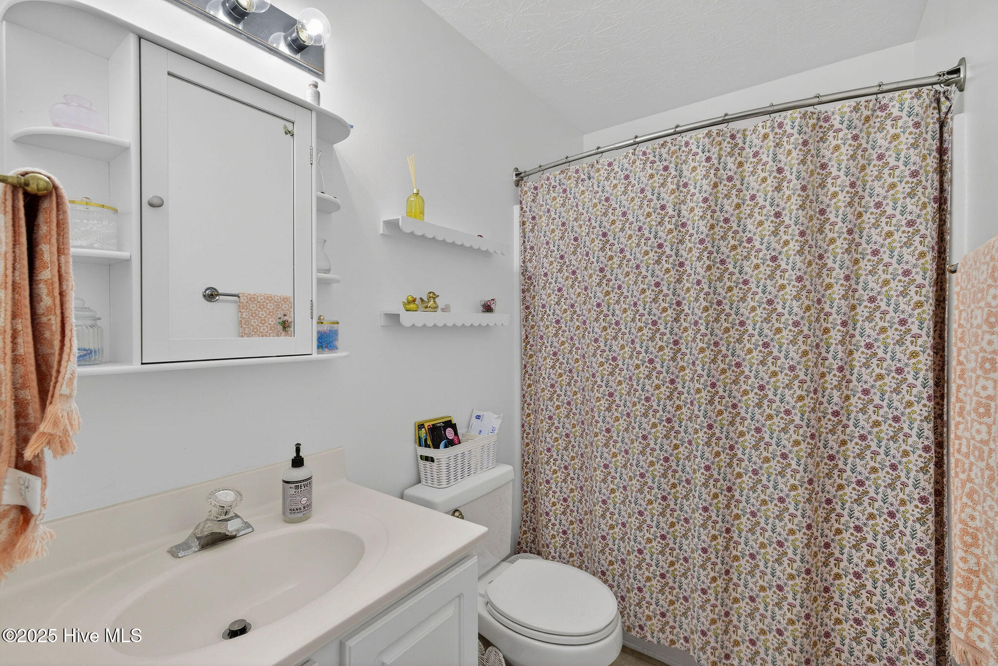 5332 Sun Coast Drive