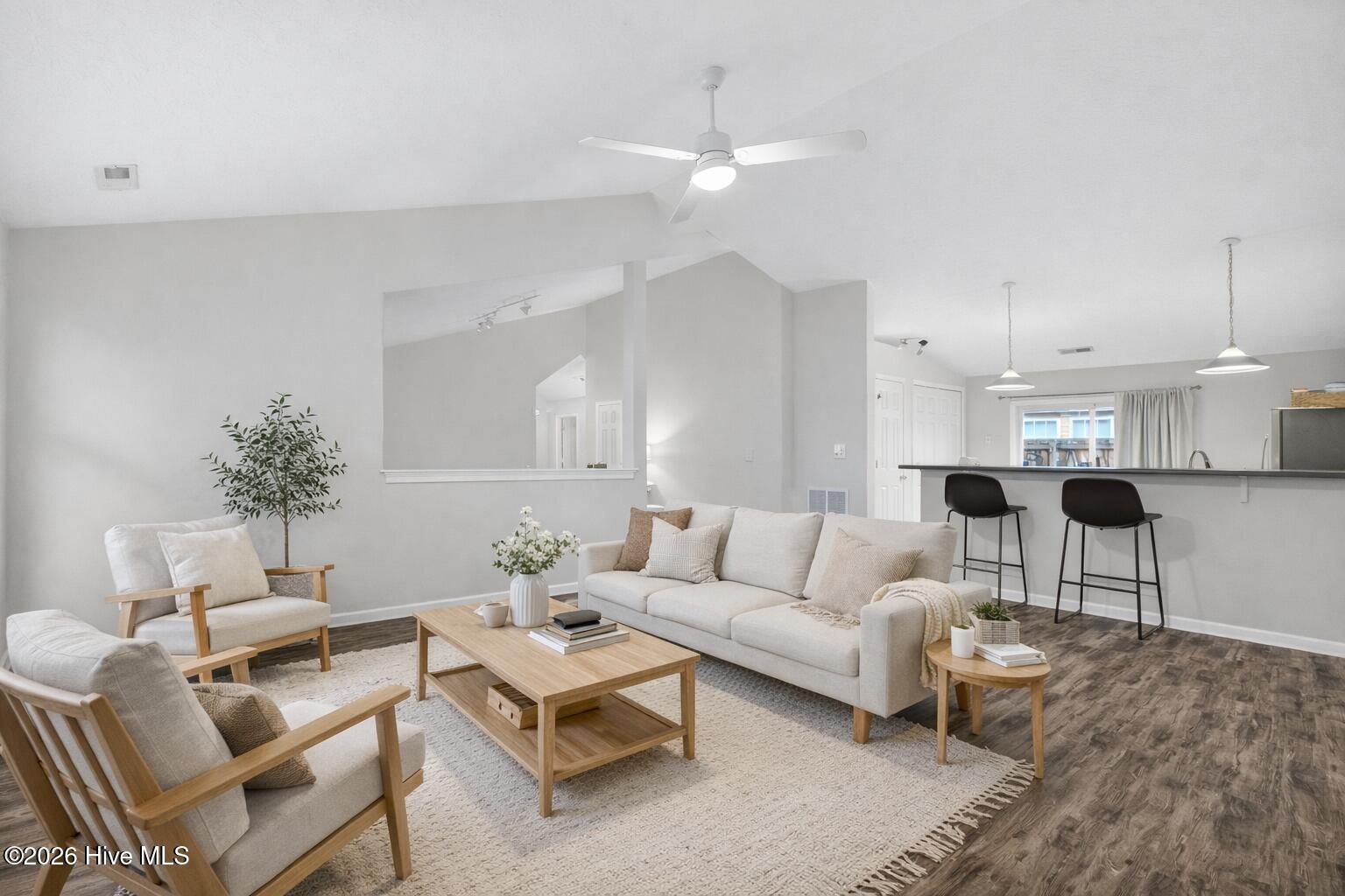 5332 Sun Coast Drive