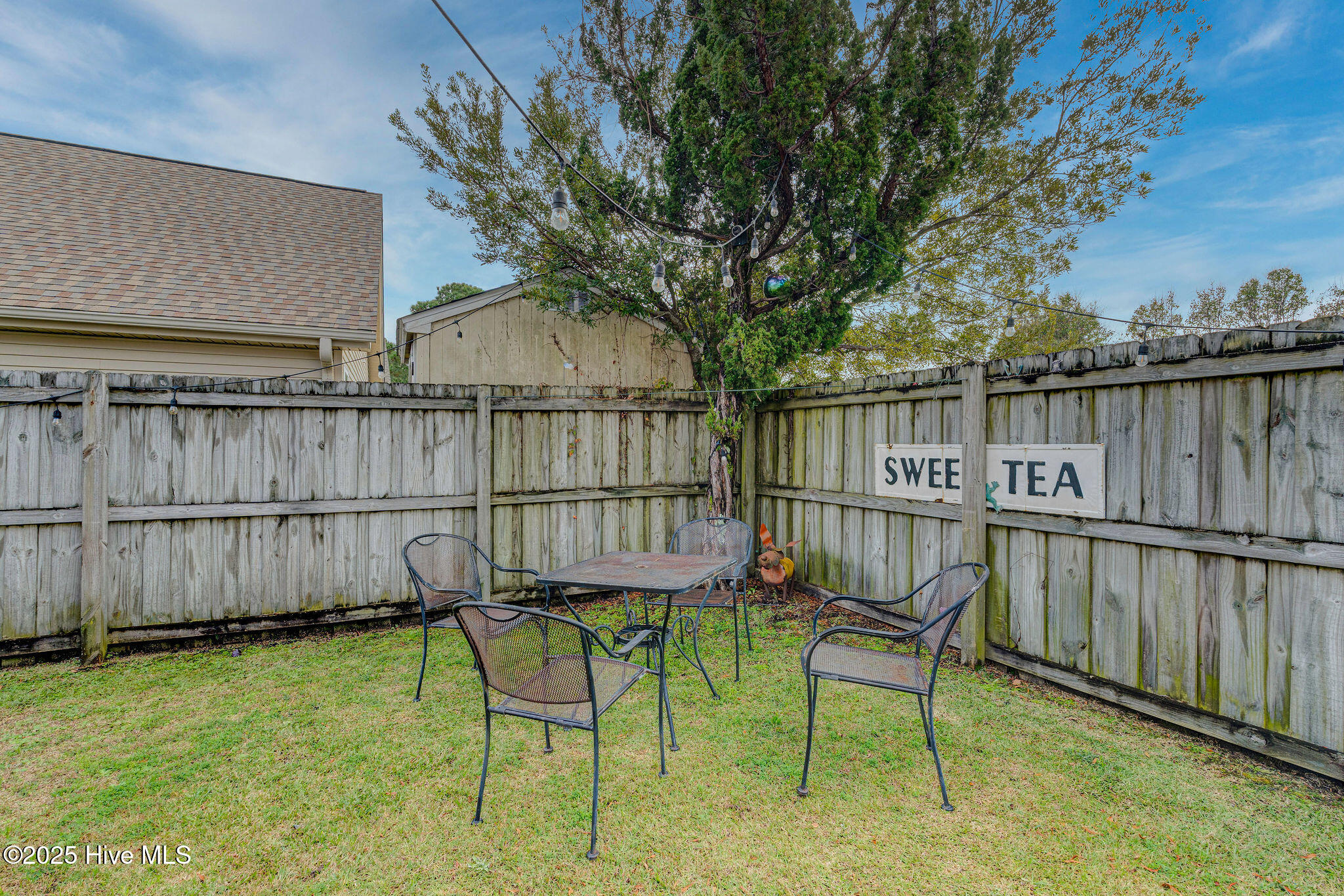 5332 Sun Coast Drive