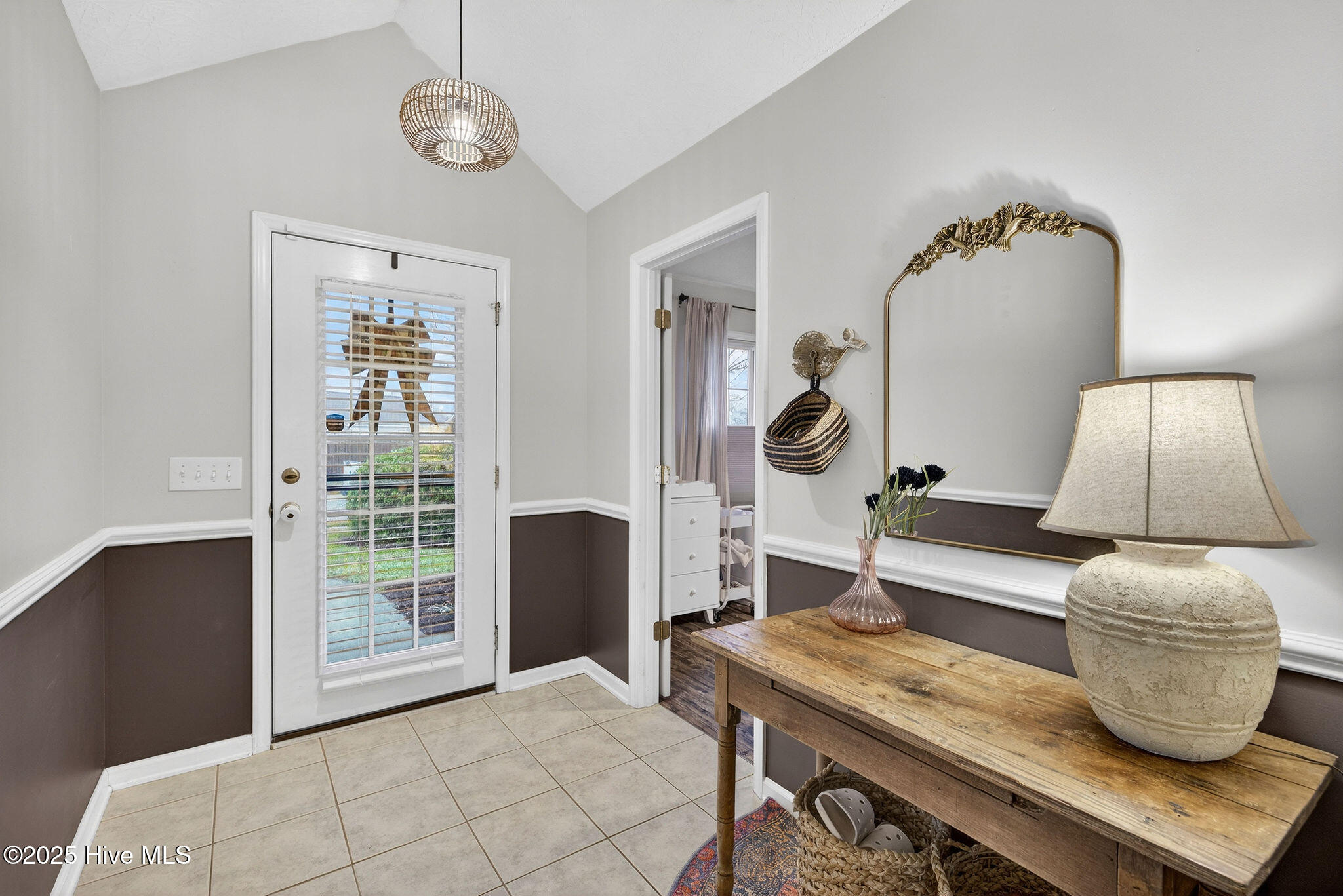 5332 Sun Coast Drive