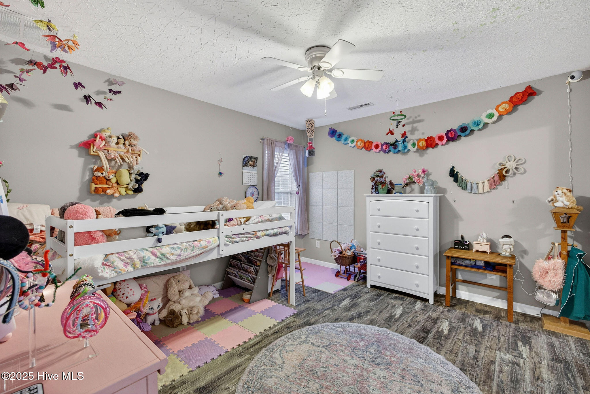 5332 Sun Coast Drive