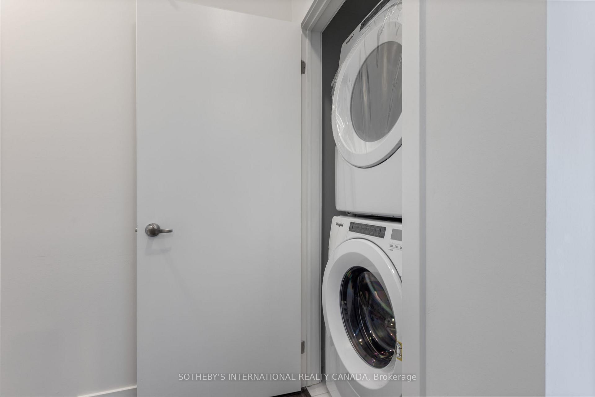 3562 Colonial Drive 16, Mississauga Unit: 16