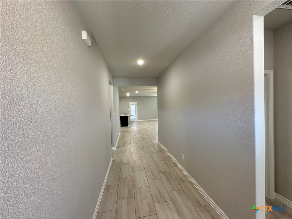 3009 Hedwig Street