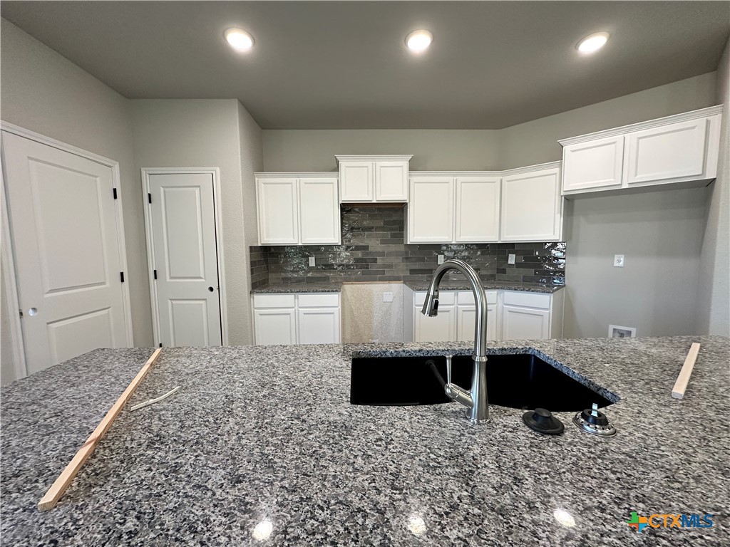 6803 Wizard Drive