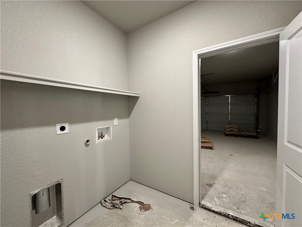 6805 Wizard Drive