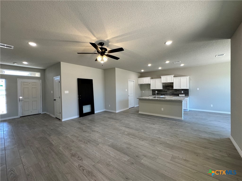 3009 Seeker Street