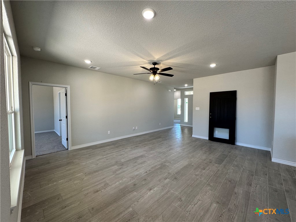 3009 Seeker Street
