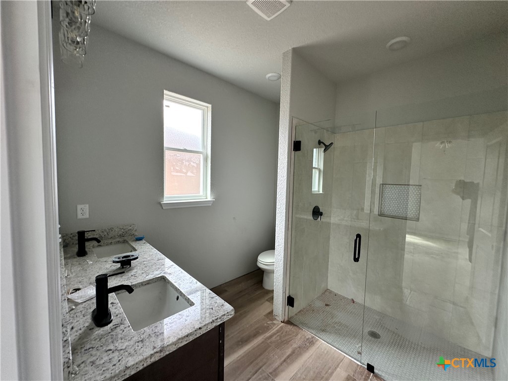 2571 Cedar Glen Drive