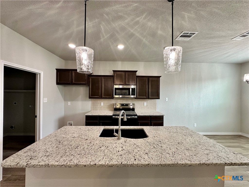 2571 Cedar Glen Drive