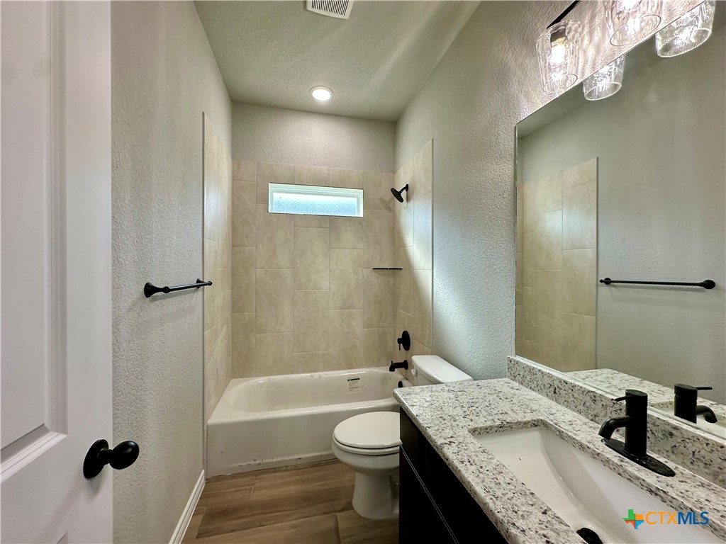 2571 Cedar Glen Drive