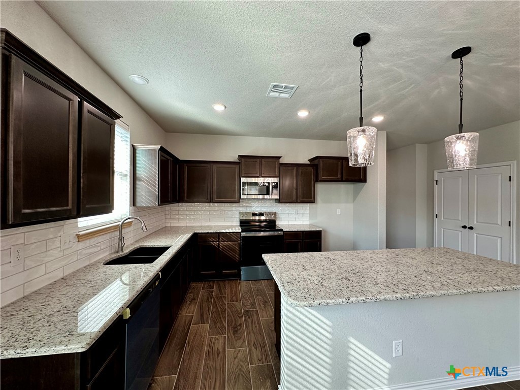 2583 Cedar Glen Drive