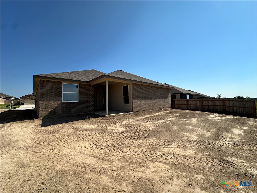 3004 Seeker Street