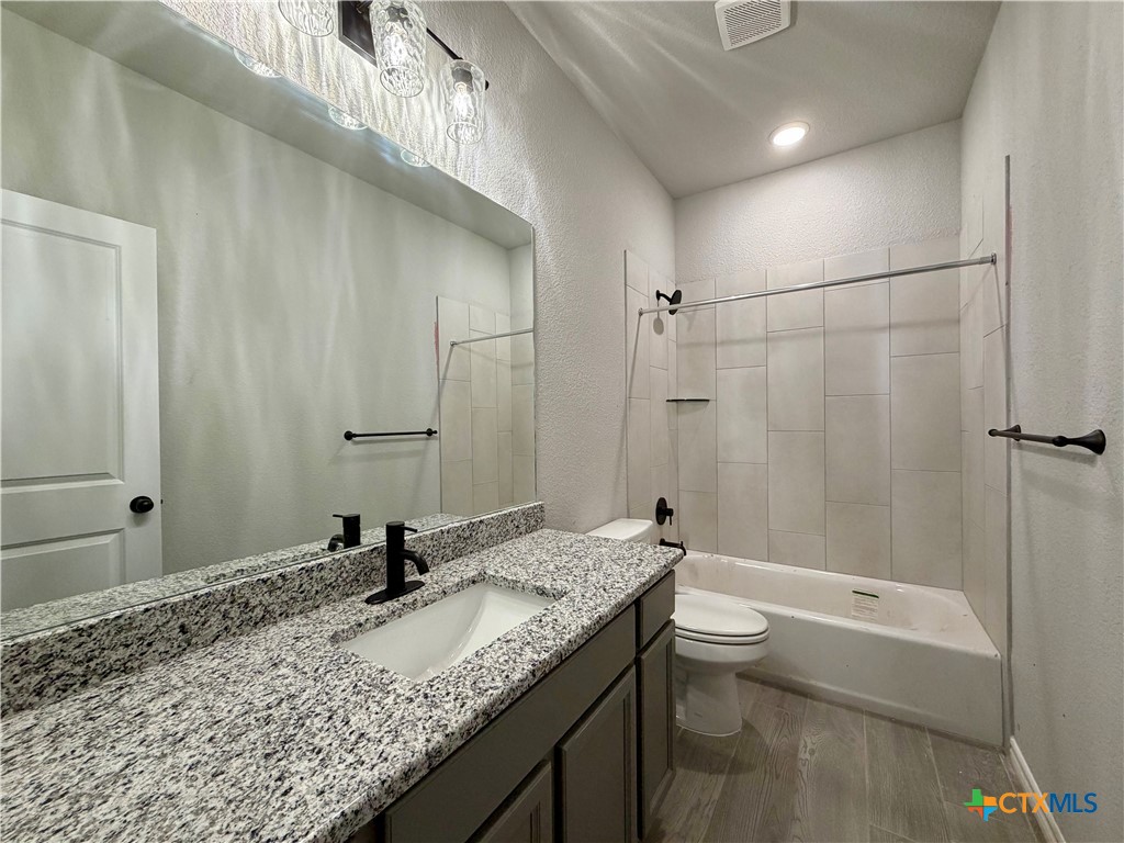 2576 Settlers Oak Drive