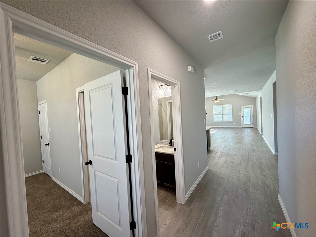 2566 Settlers Oake Drive