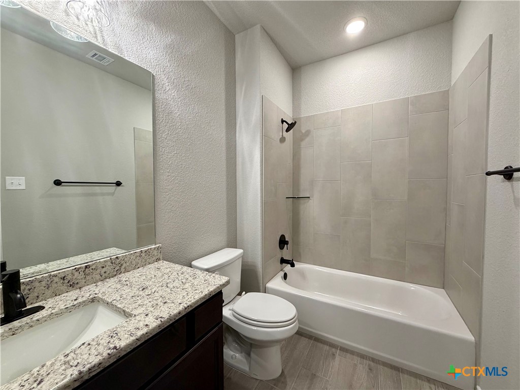 2566 Settlers Oake Drive