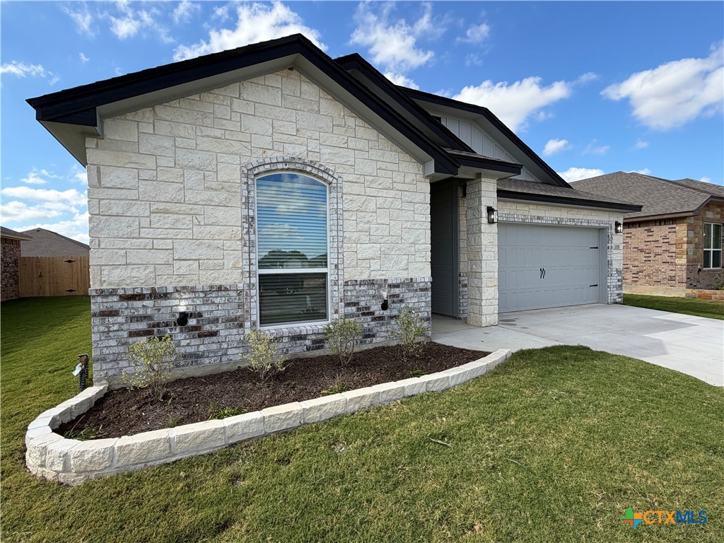 2570 Settlers Oak Drive