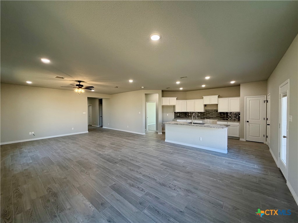 6905 Wizard Drive