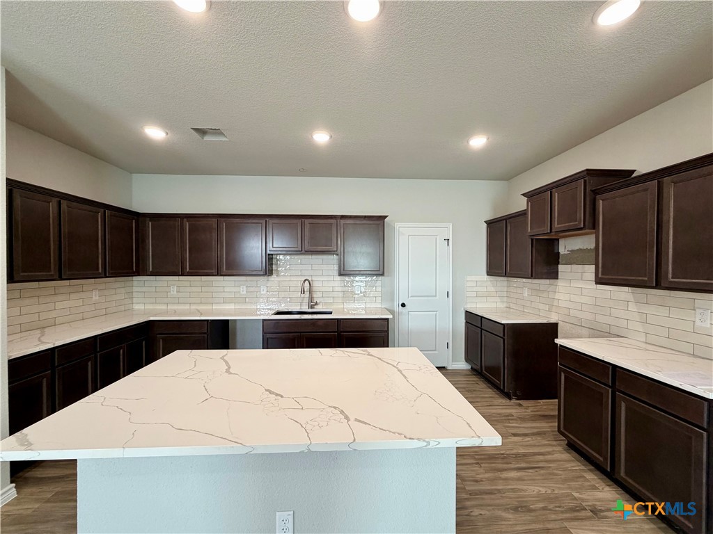 6907 Wizard Drive