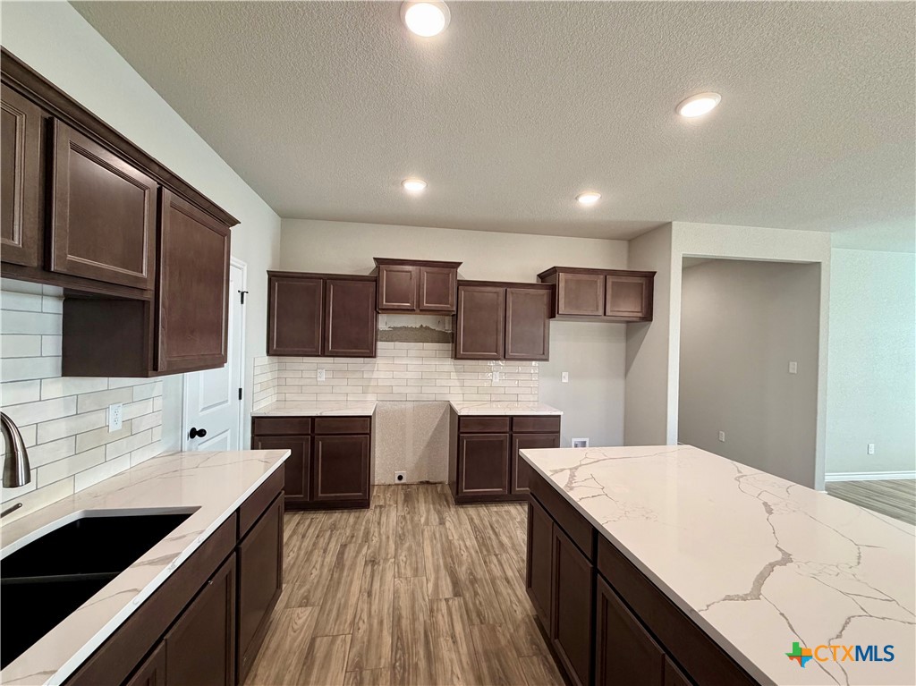 6907 Wizard Drive