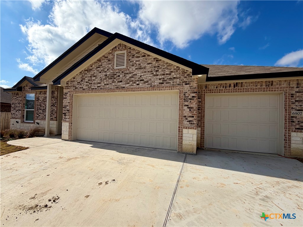 6907 Wizard Drive