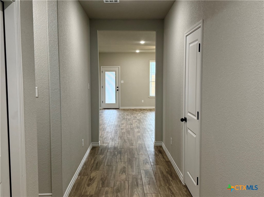 6901 Wizard Drive