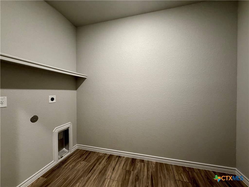 6901 Wizard Drive