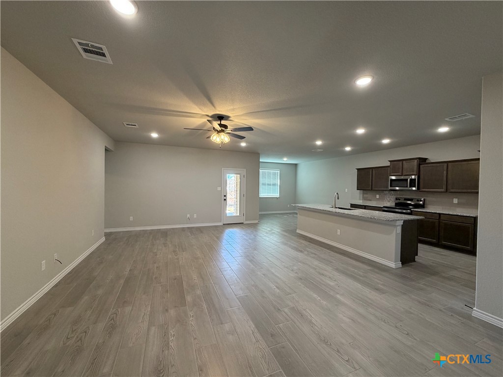 3008 Seeker Street