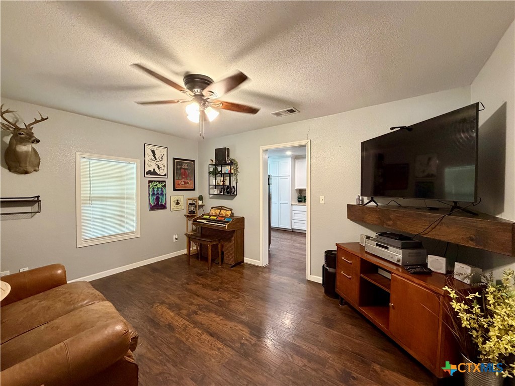 307 4th Street