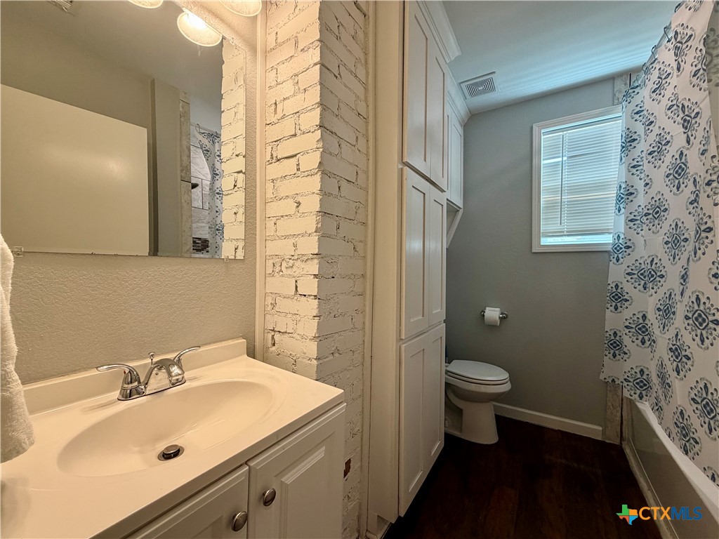 307 4th Street