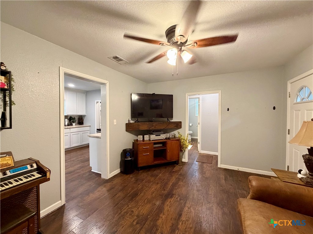 307 4th Street