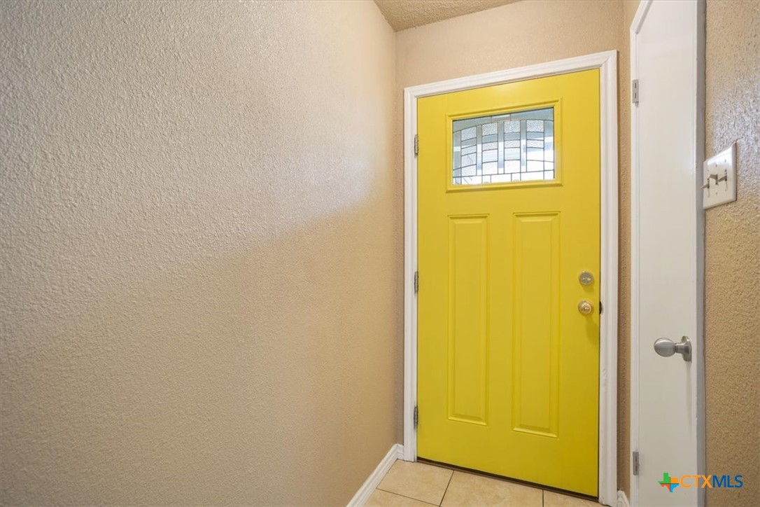 2722 Alamo Trail