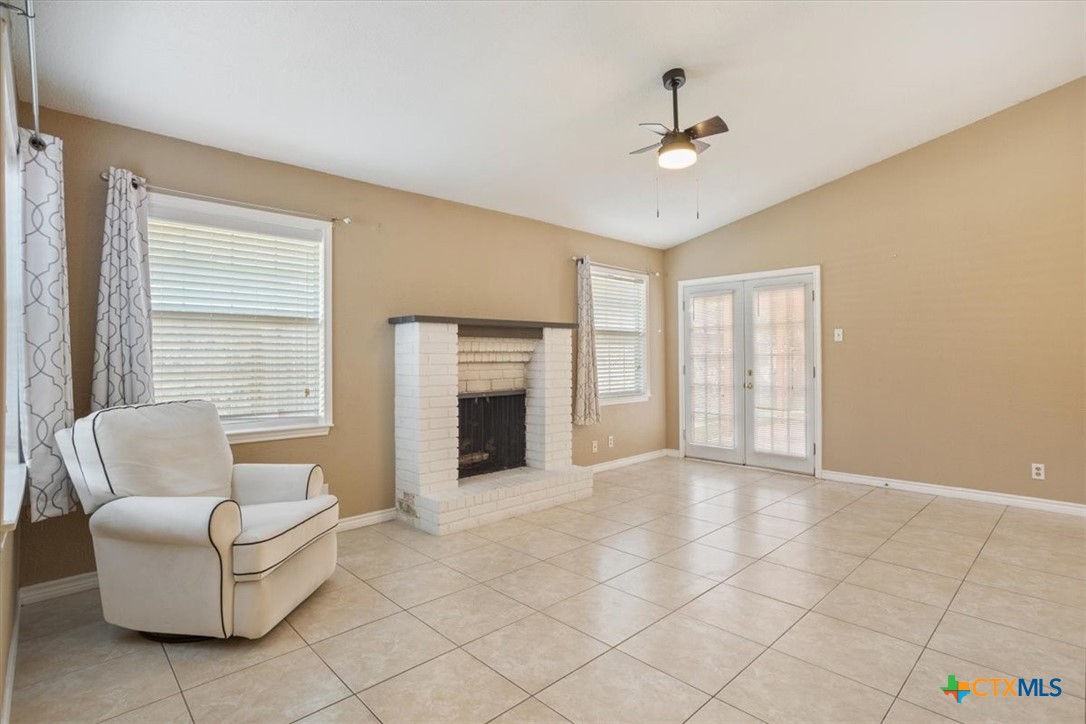 2722 Alamo Trail
