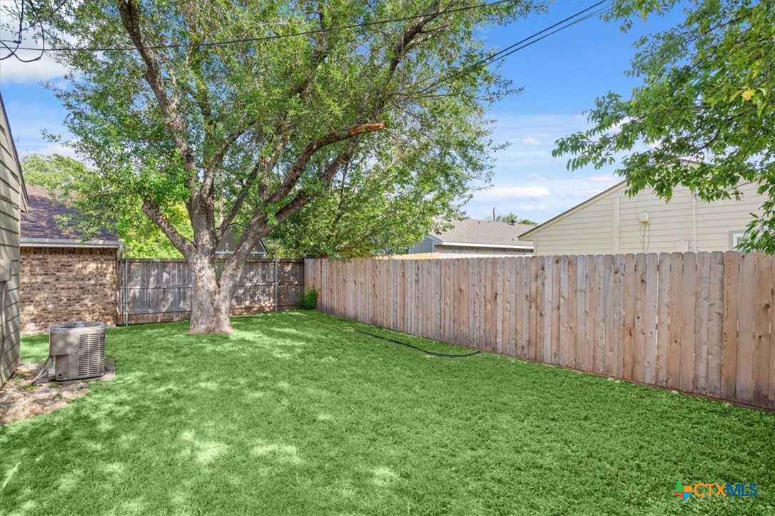 2722 Alamo Trail