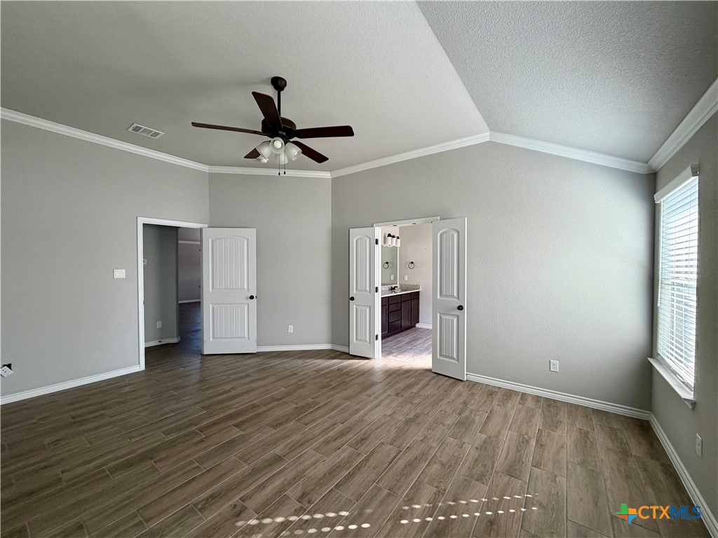 2619 Cowgirl Trail