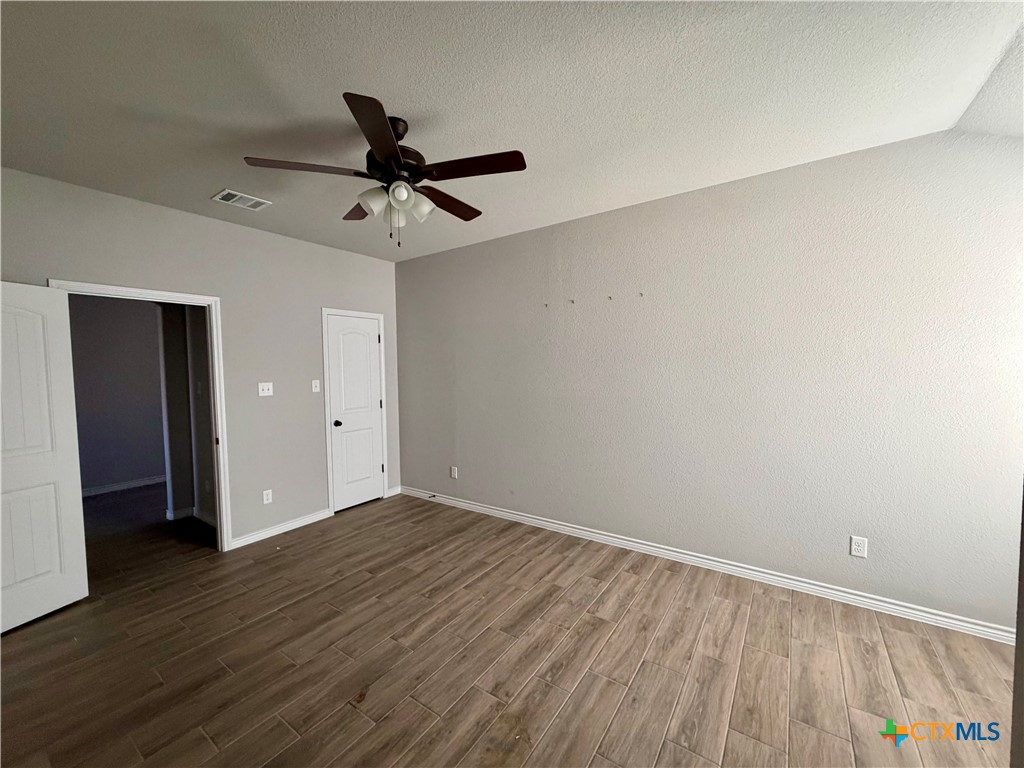 2619 Cowgirl Trail
