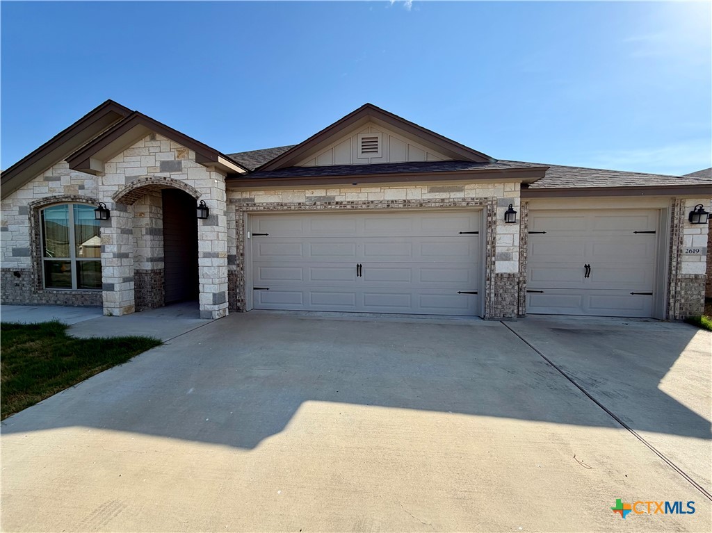 2619 Cowgirl Trail
