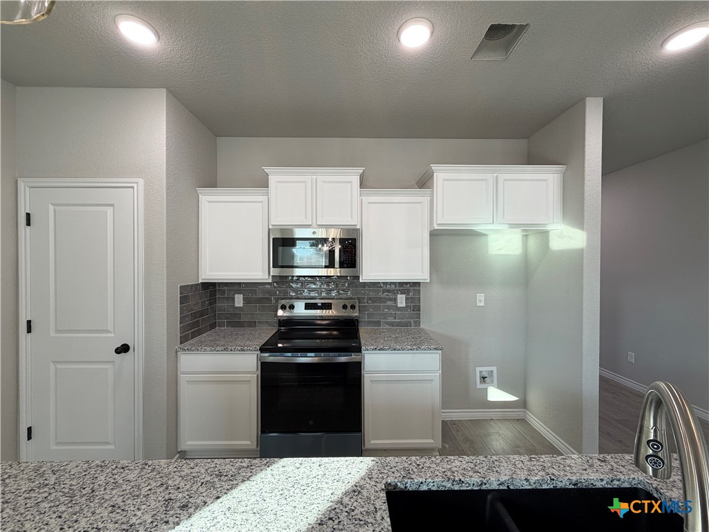 2541 Cedar Glen Drive