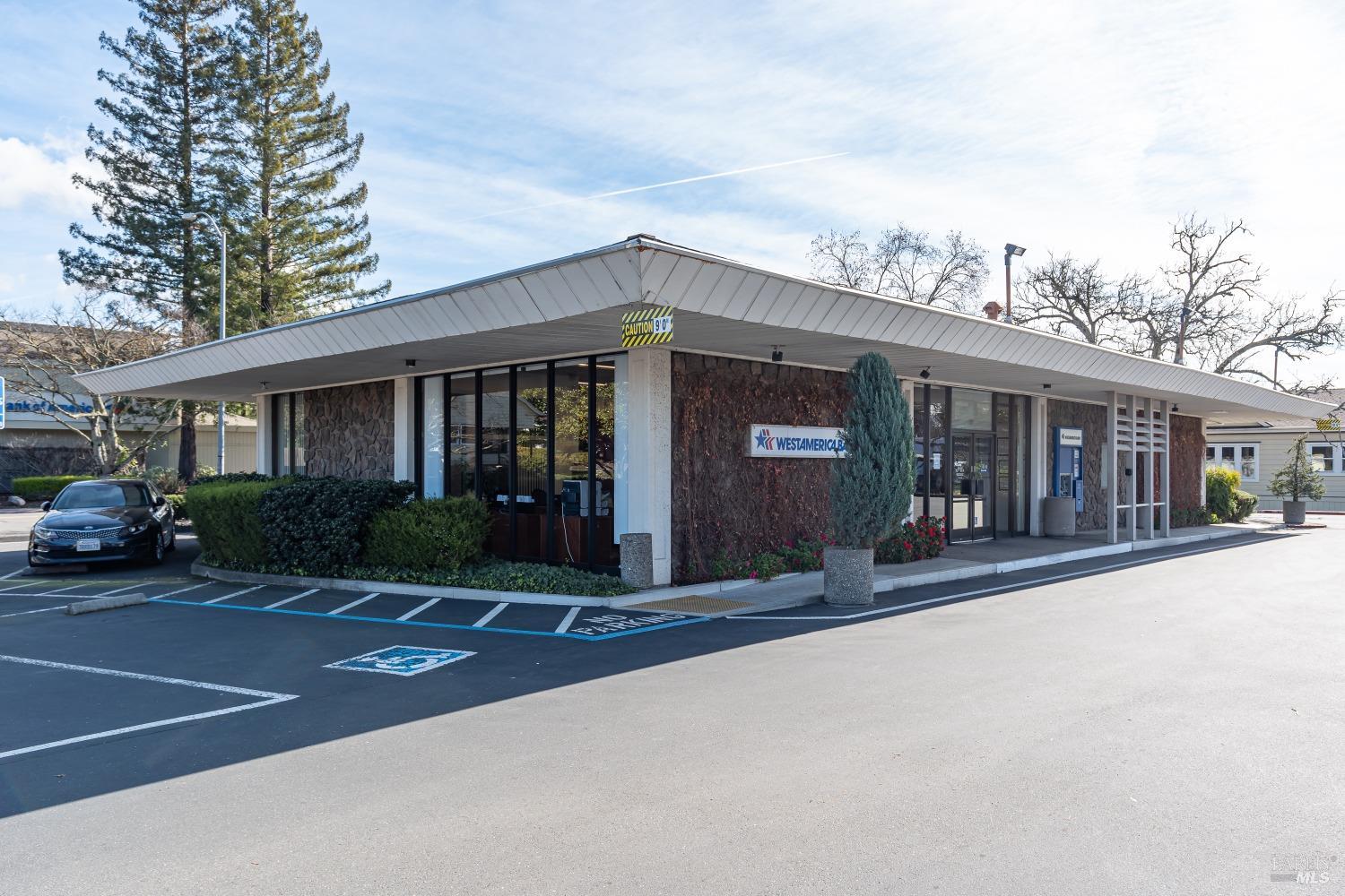 505-515 Healdsburg Ave